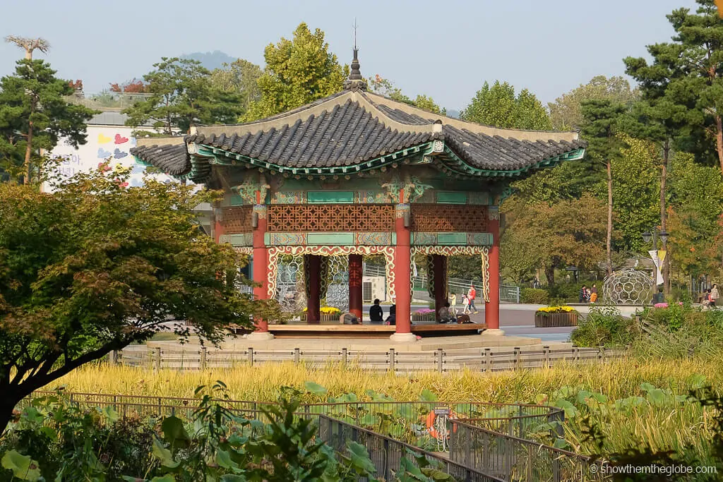 family tours south korea