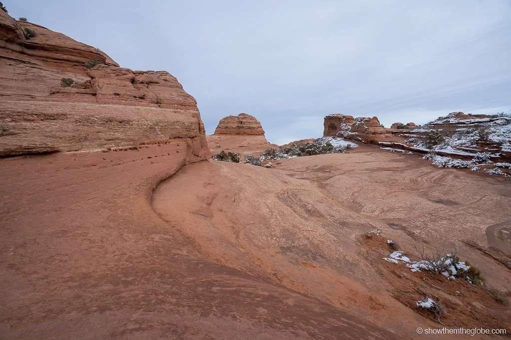 Delicate Arch trail with kids