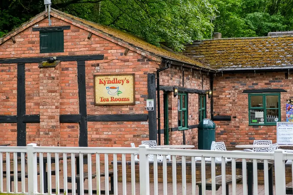Thomas Land Drayton Manor