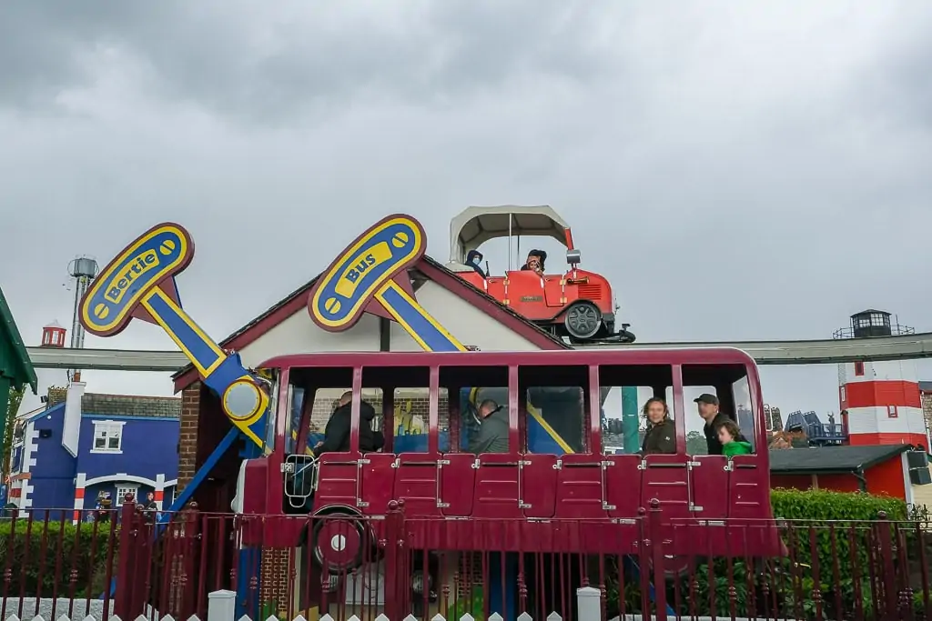 Thomas Land Drayton Manor Tips and Guide 2023 Show Them The Globe