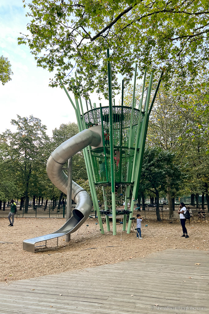 Best Playgrounds in Paris