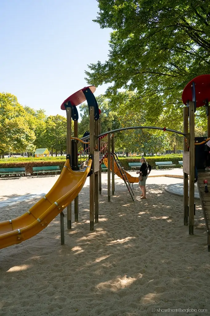 Best Playgrounds in Paris